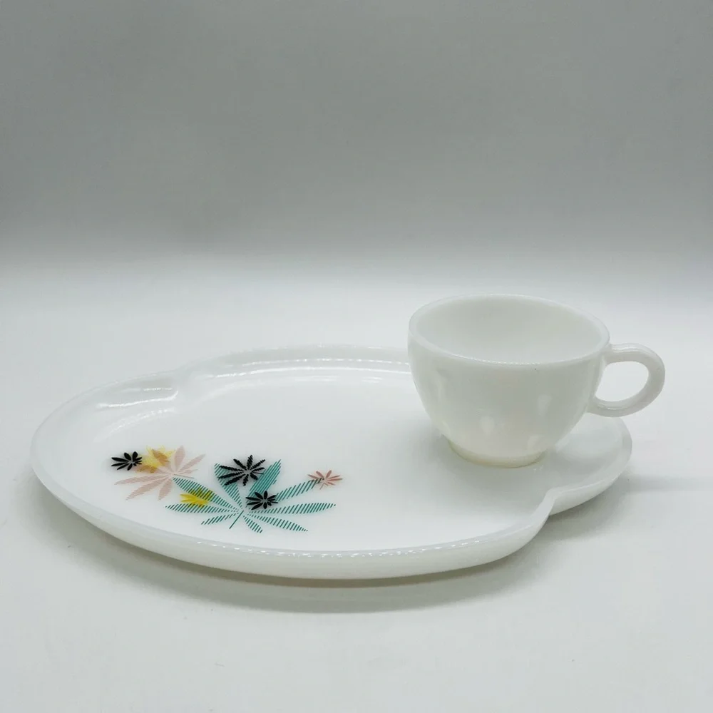 Federal Glass Atomic Elegant White Tea Set with Floral DesignMid Century Modern